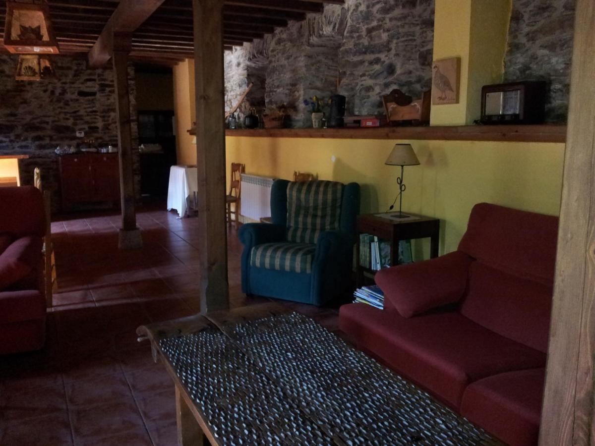 Hotel Rural El Urogallo Murias de Paredes المظهر الخارجي الصورة