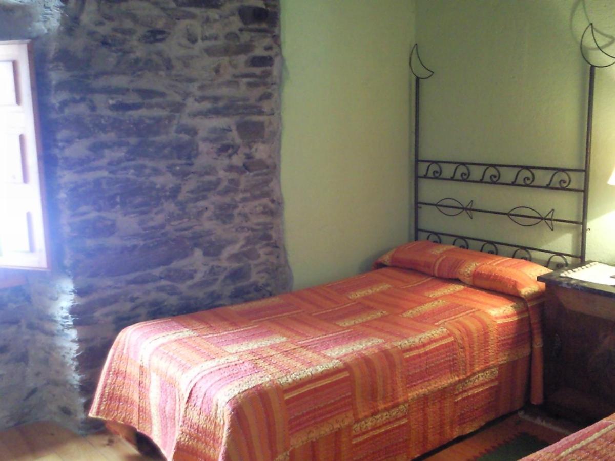 Hotel Rural El Urogallo Murias de Paredes الغرفة الصورة